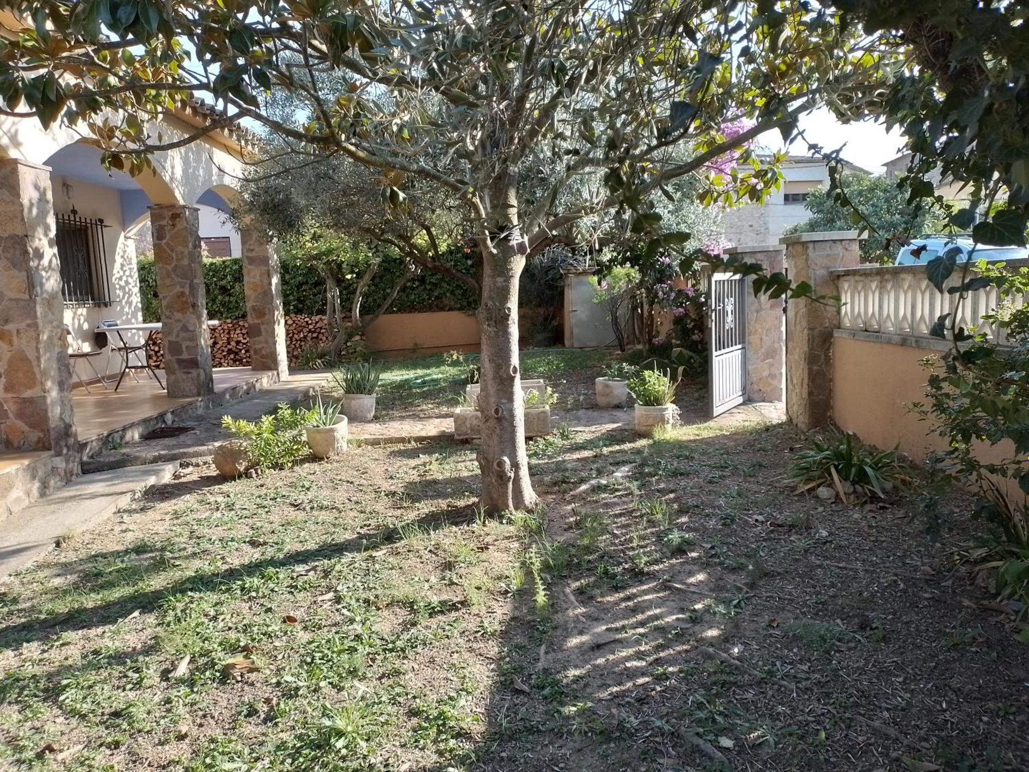 Villa Casa amb jardí a poble de l'Alt Empordà Vilaür  Exterior foto