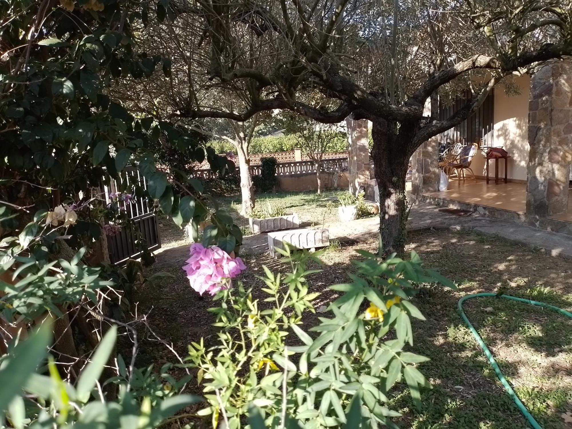Villa Casa amb jardí a poble de l'Alt Empordà Vilaür  Exterior foto