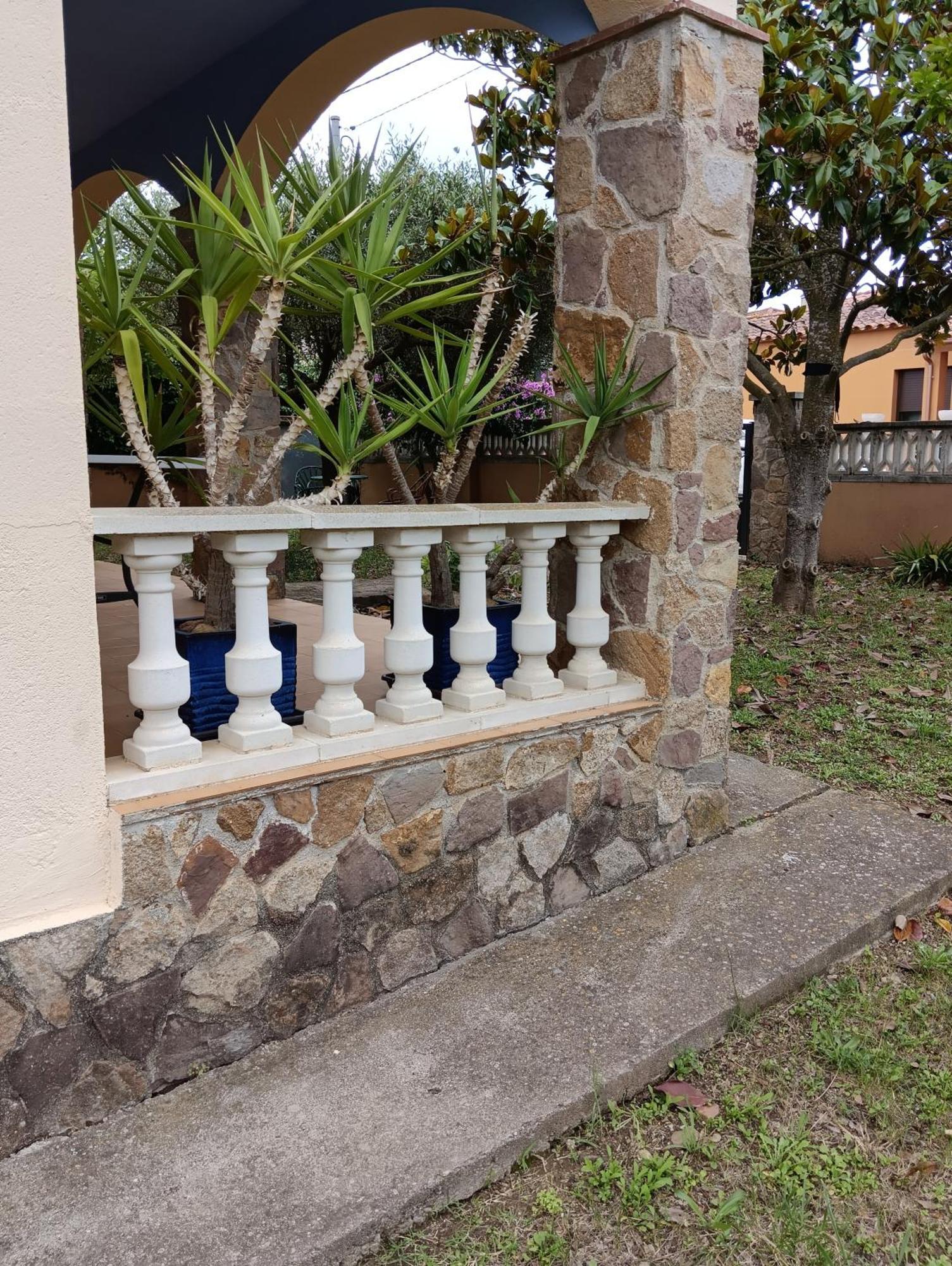 Villa Casa amb jardí a poble de l'Alt Empordà Vilaür  Exterior foto
